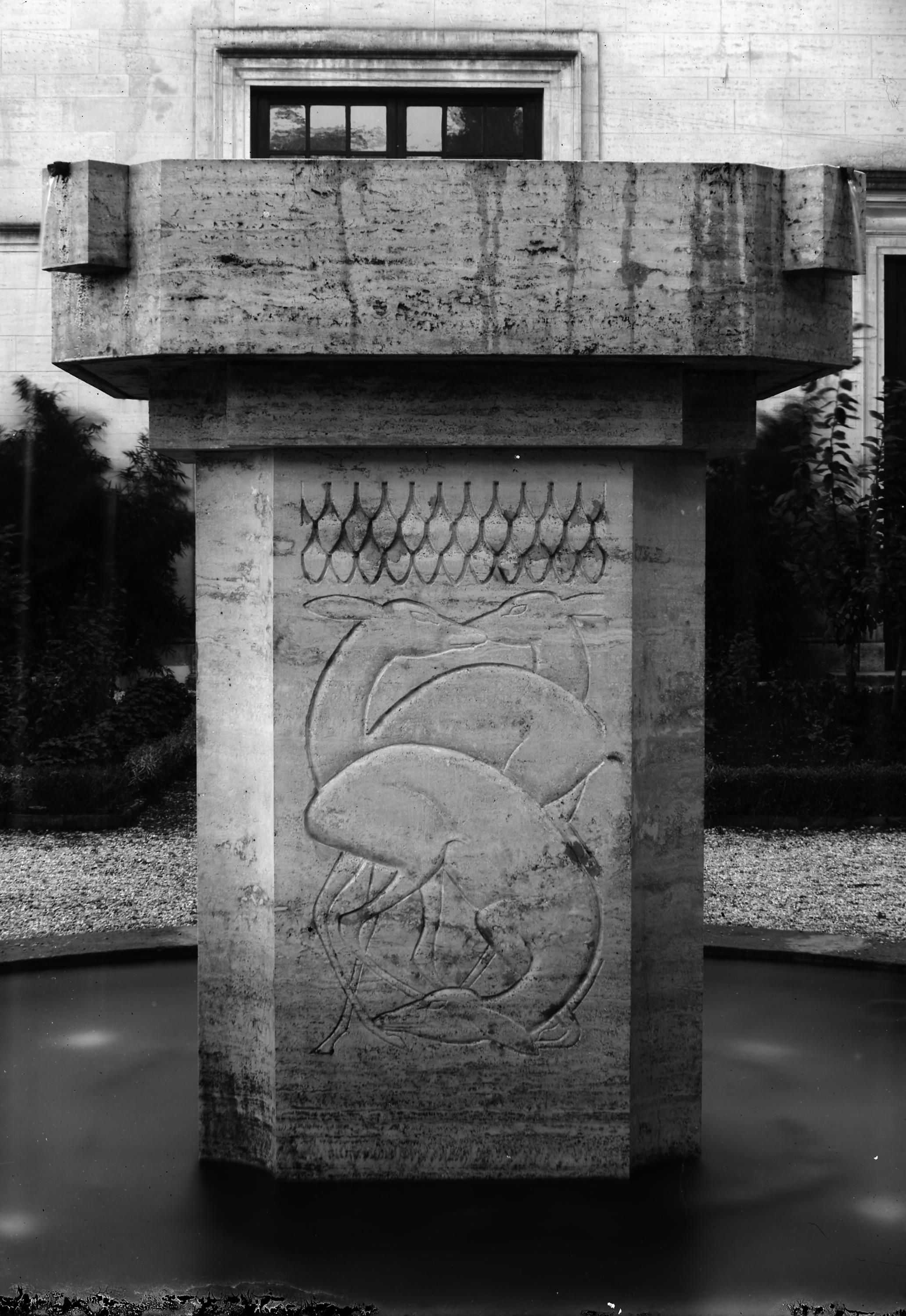 John Skeaping collection 08. Fountain BSR Courtyard, BSR Fine Arts Archive